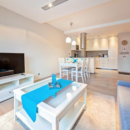 Apartamenty Homely Place - Parking 7 Познань Экстерьер фото