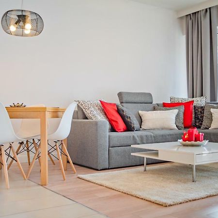 Apartamenty Homely Place - Parking 7 Познань Экстерьер фото