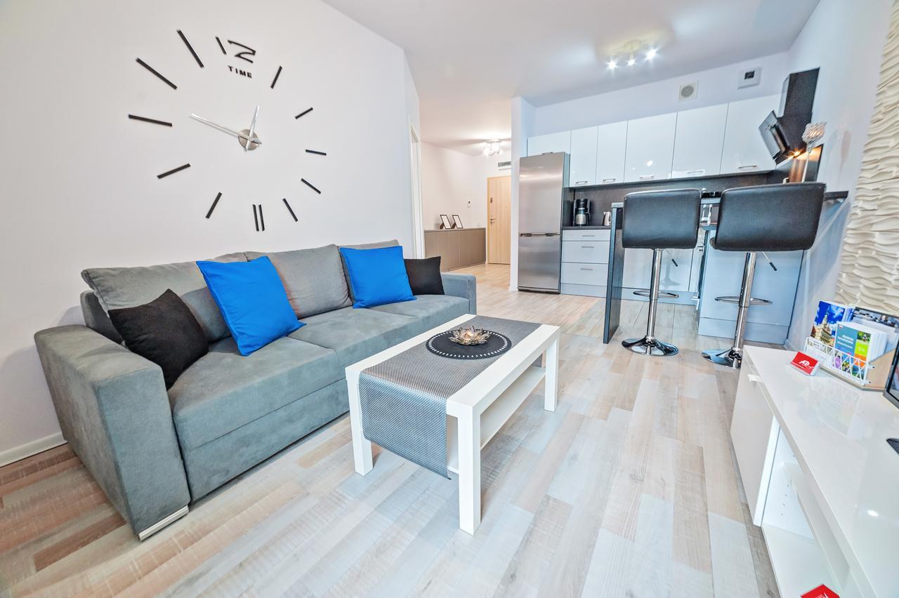 Apartamenty Homely Place - Parking 7 Познань Экстерьер фото